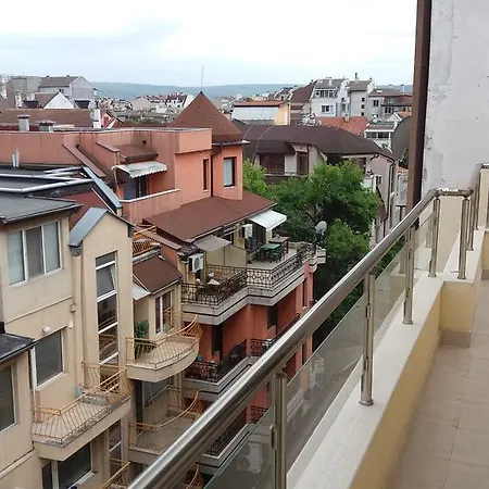 Apartamento Самостоятелен Апартамент